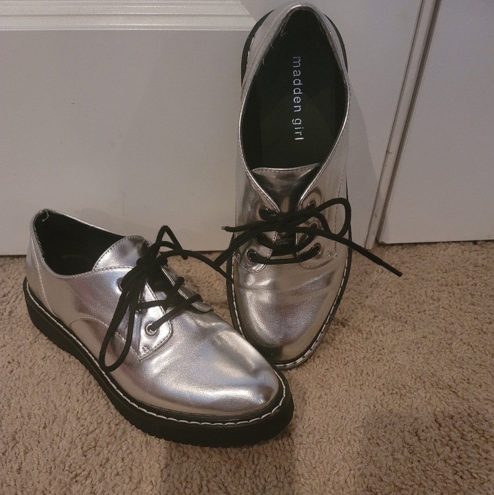 platform shoe